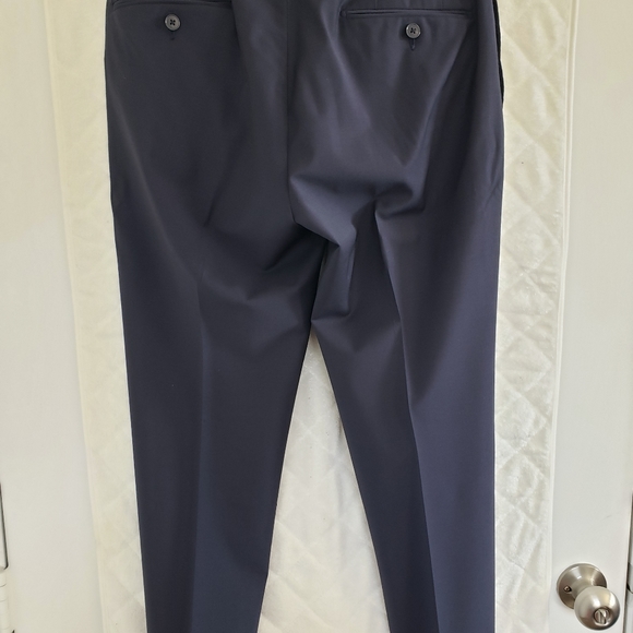 Calvin Klein Navy Blue Wool Slim Fit Two Piece Suit - Picture 6 of 9